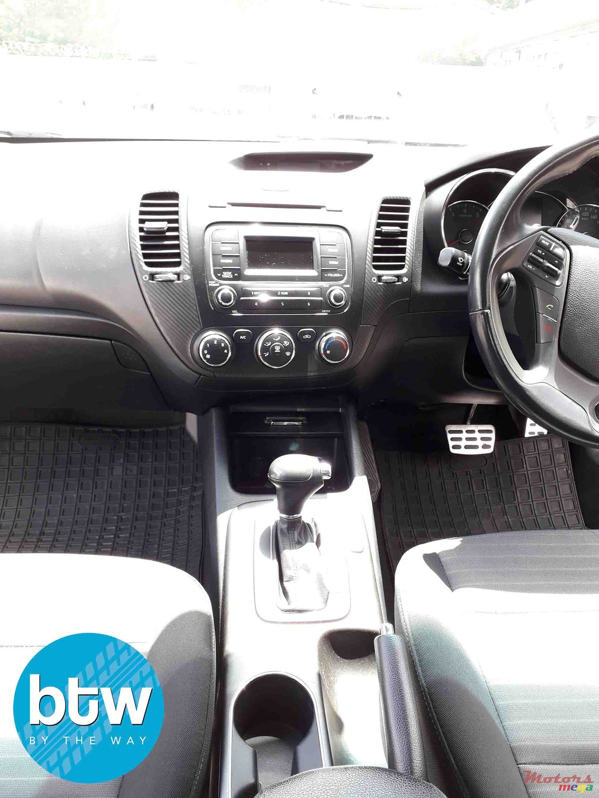 2015' Kia Cerato Automatic photo #5