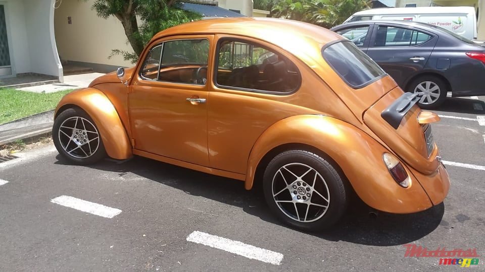 1970' Volkswagen Beetle photo #1