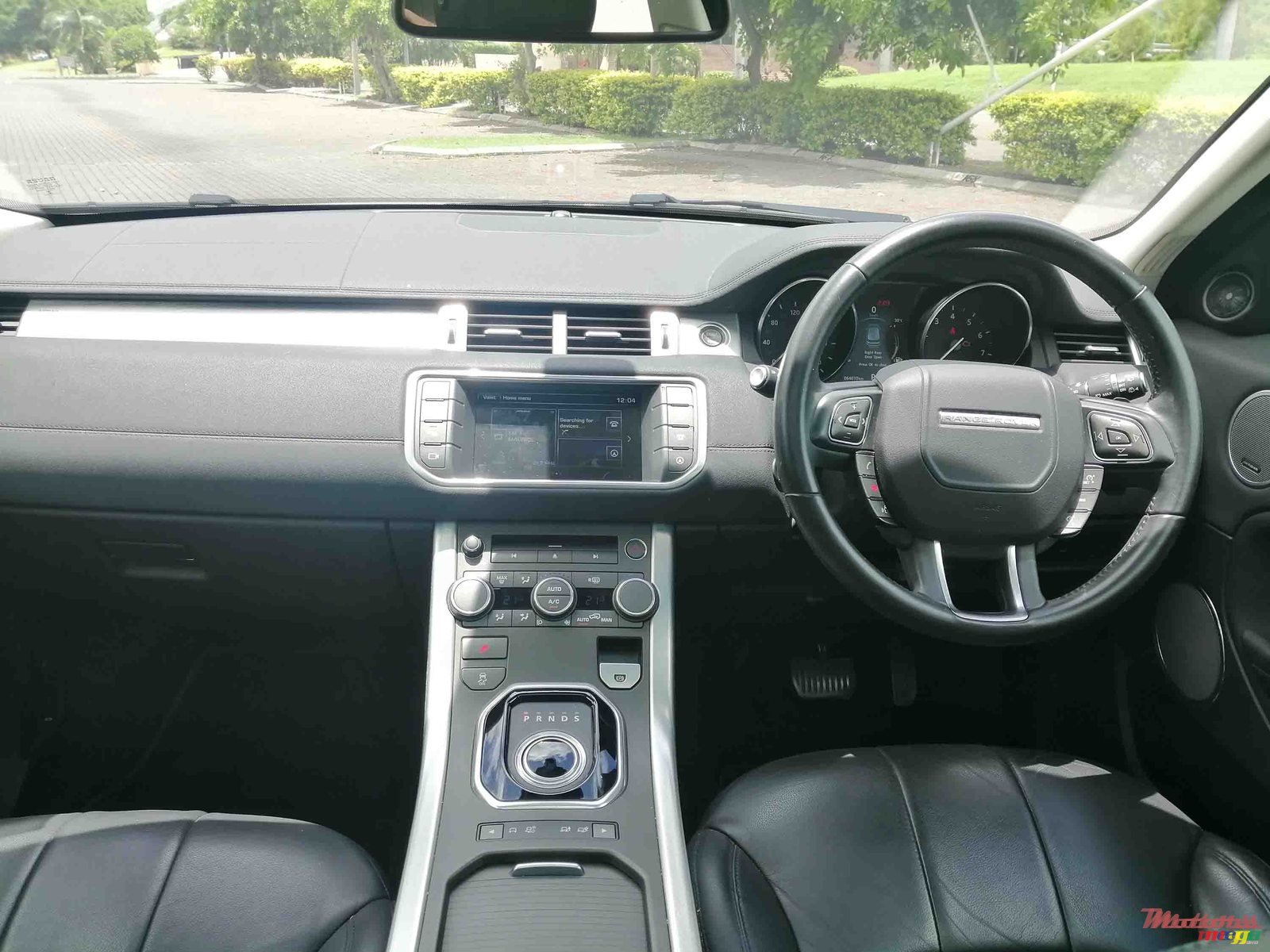 2016' Land Rover Range Rover Evoque photo #2