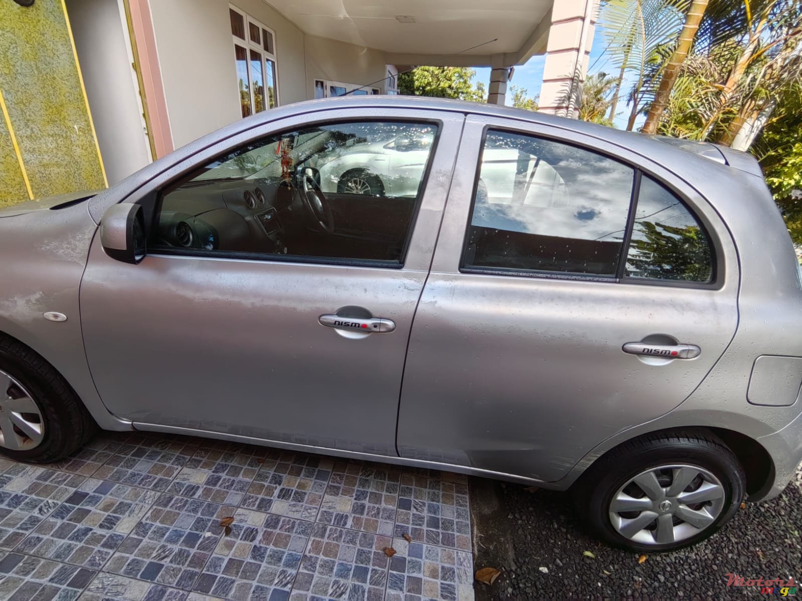 2011' Nissan March photo #2