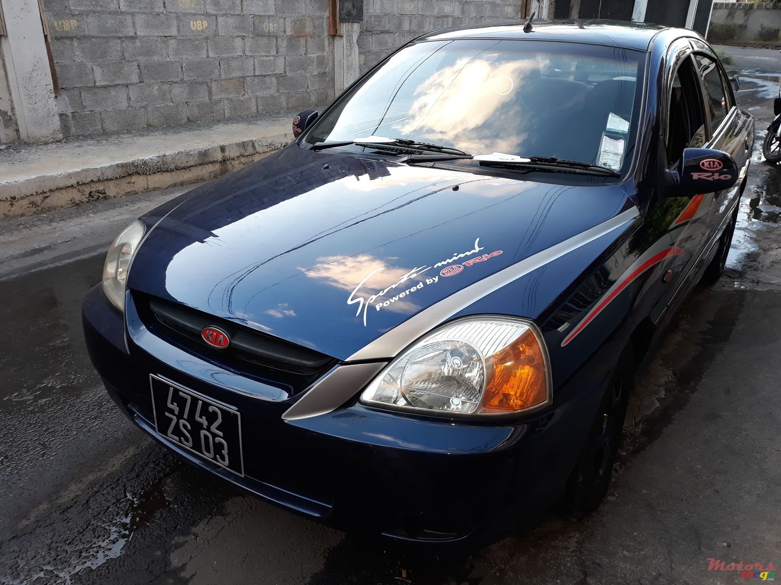 2003' Kia Rio photo #4