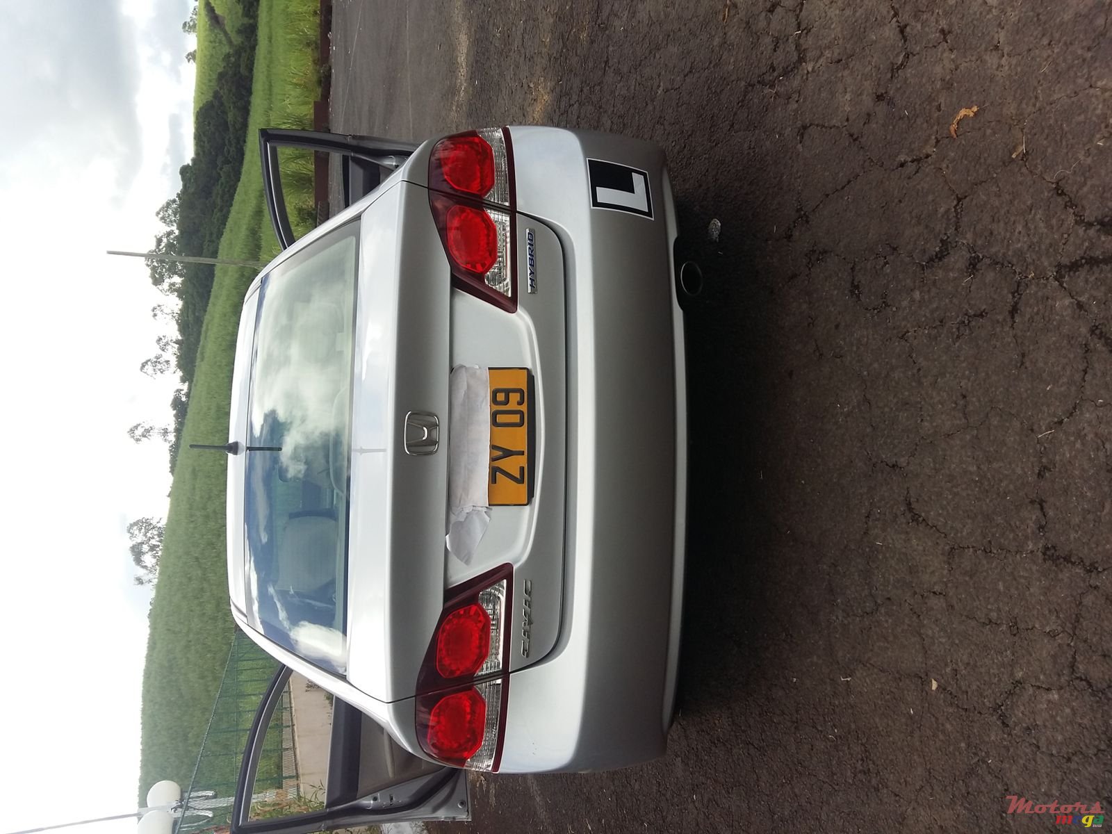 2009' Honda Civic hybrid photo #5