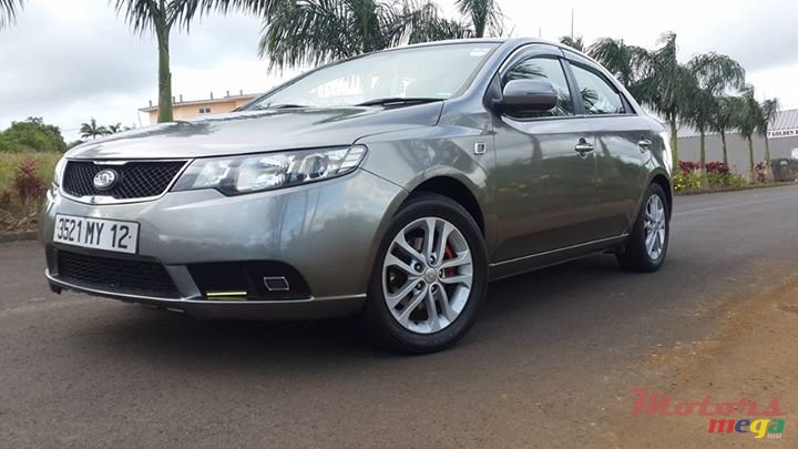 2012' Kia Cerato photo #2