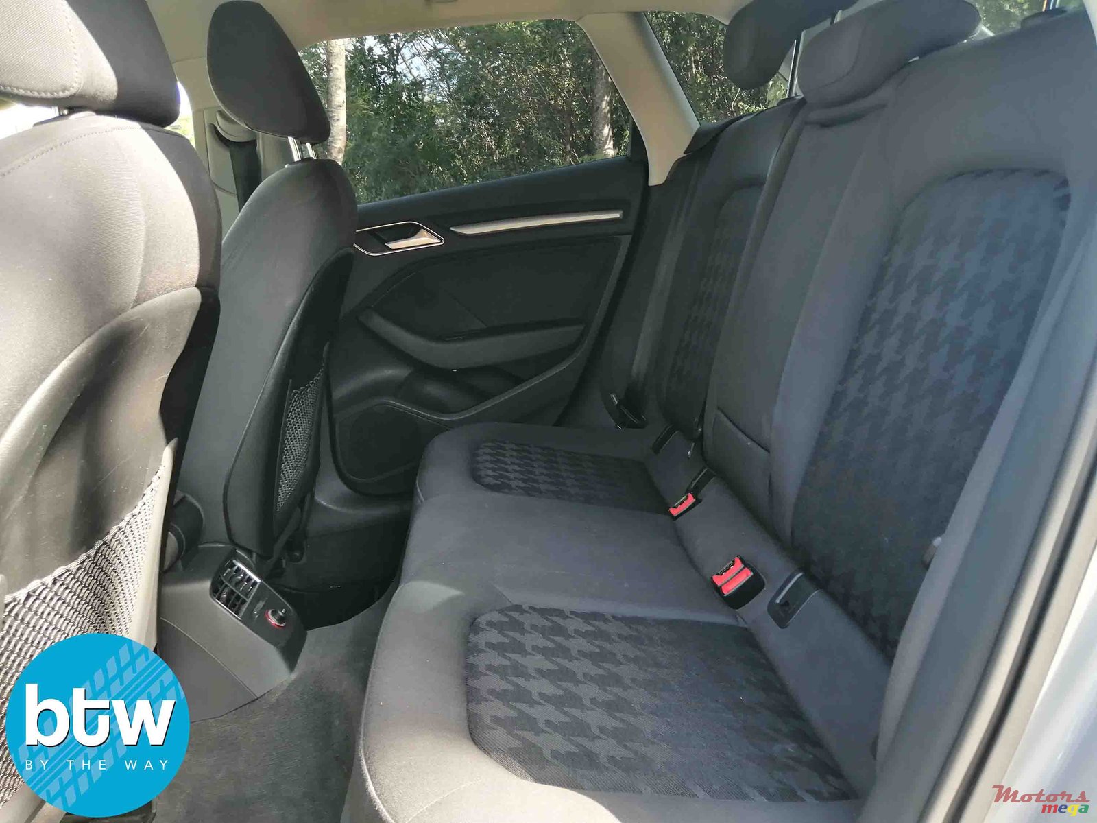 2015' Audi A3 photo #4