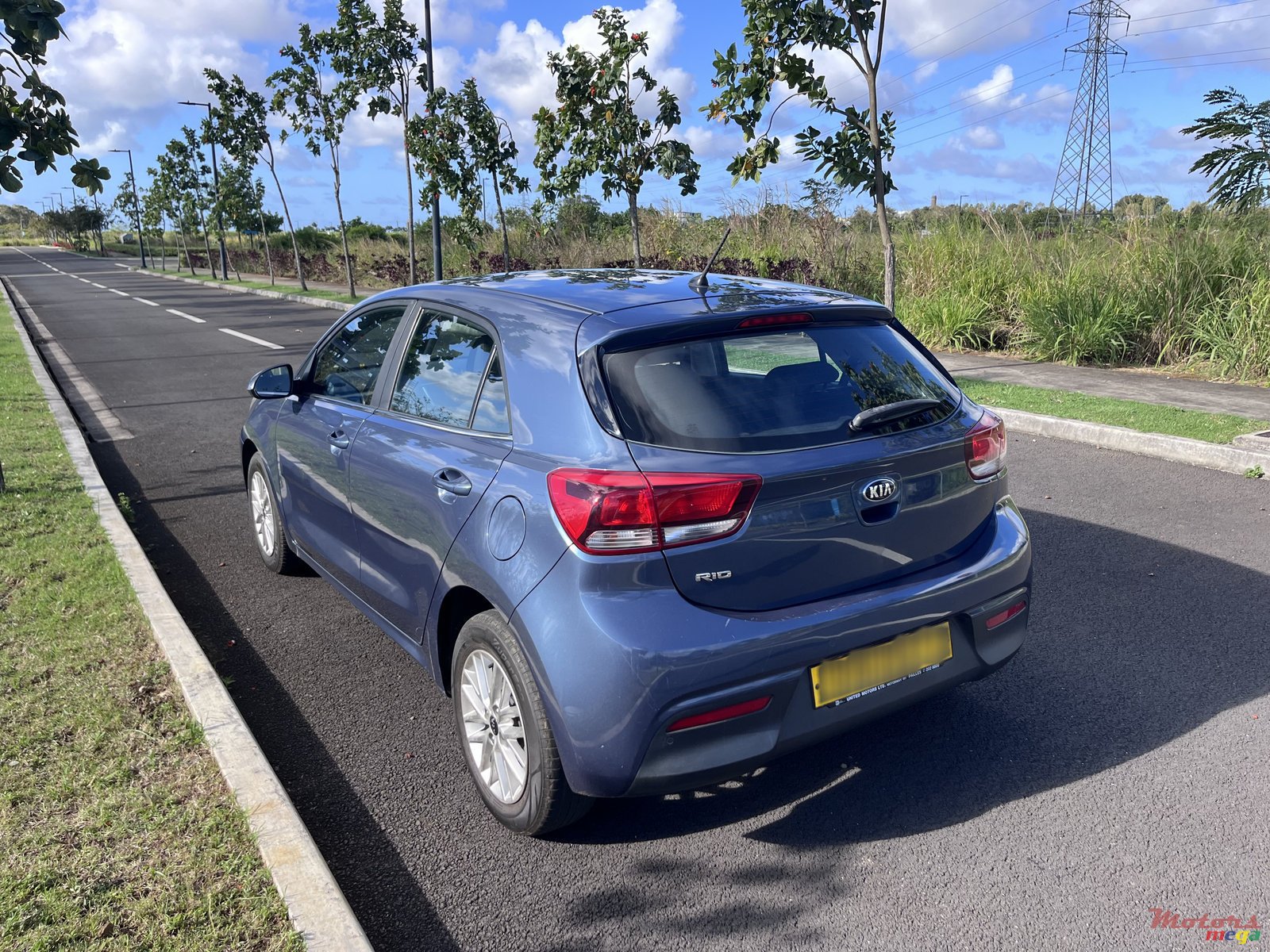 2017' Kia Rio photo #2