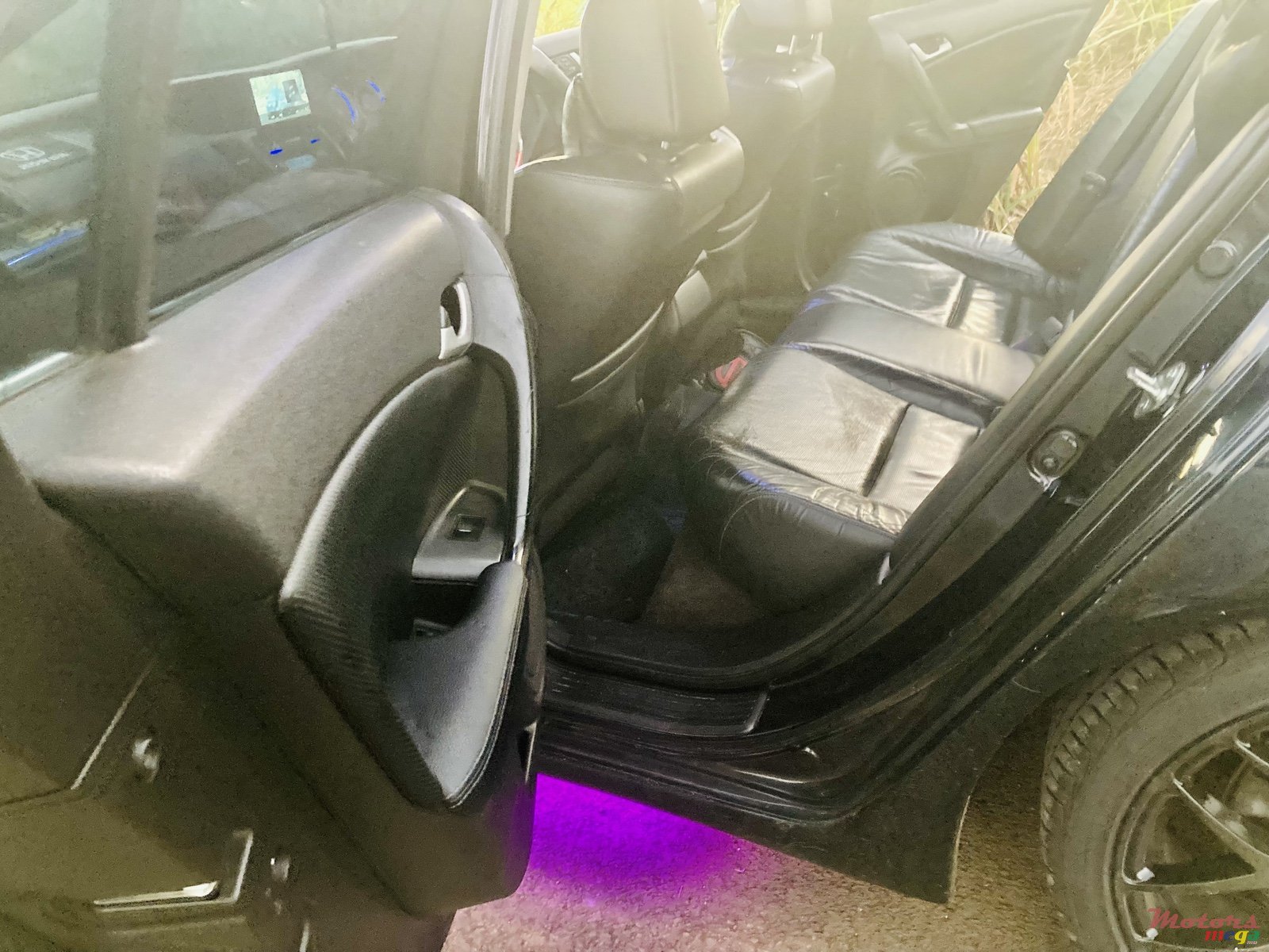 2011' Honda Accord Local DC 2011 photo #3