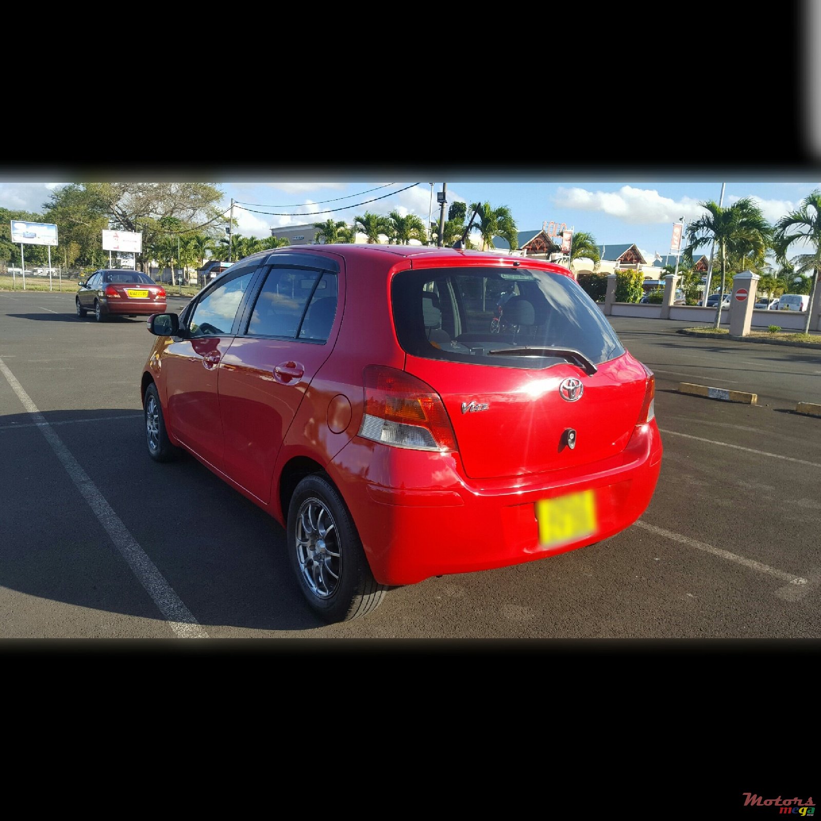 2009' Toyota Vitz photo #4