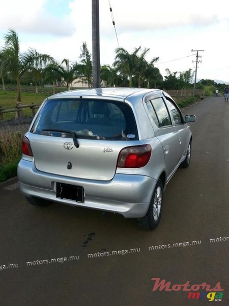 2001' Toyota Vitz,full opt photo #2