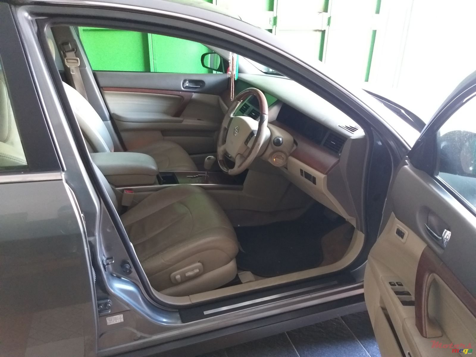 2010' Nissan Cefiro photo #3