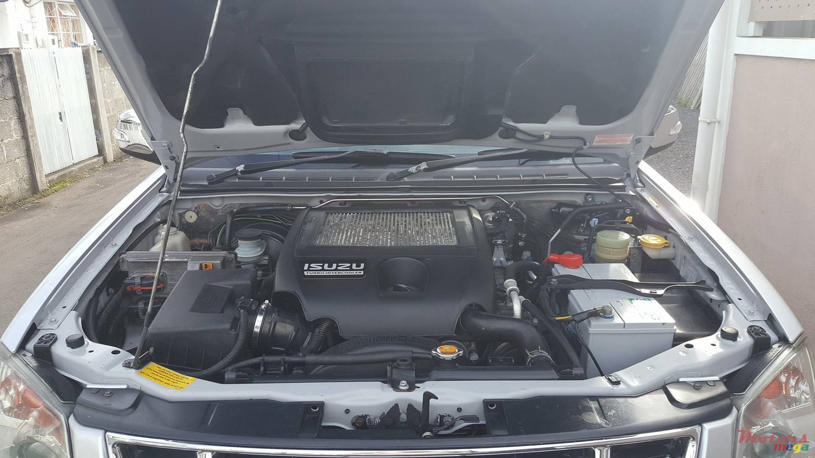 2008' Isuzu KB300 photo #5