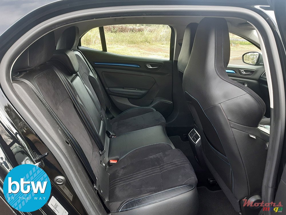 2017' Renault Megane photo #4