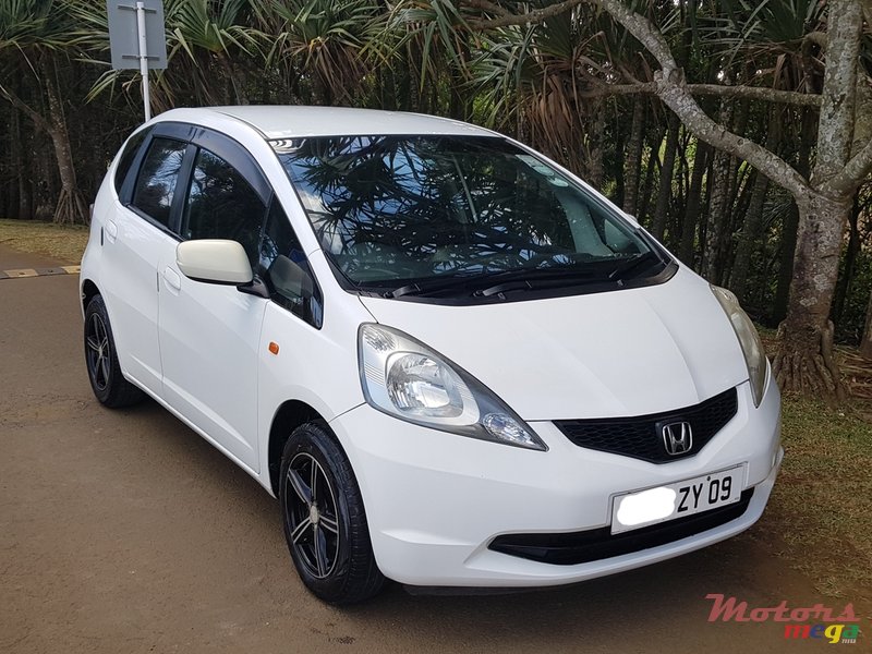 2009' Honda Fit photo #3