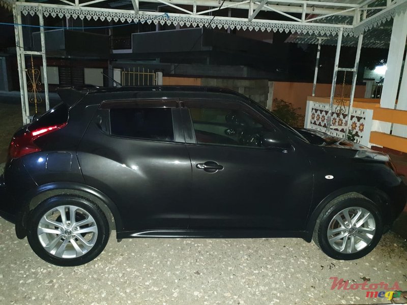 2012' Nissan Juke photo #2