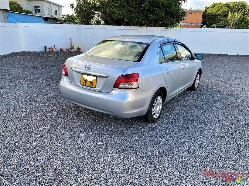2006' Toyota Belta Auto 1000cc photo #2