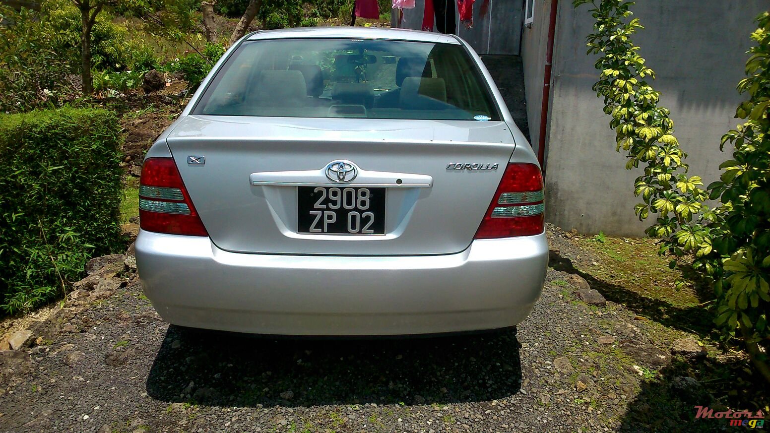 2002' Toyota photo #3