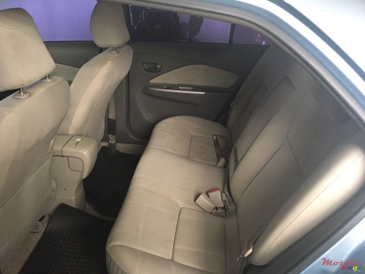 2008' Toyota Sera photo #5