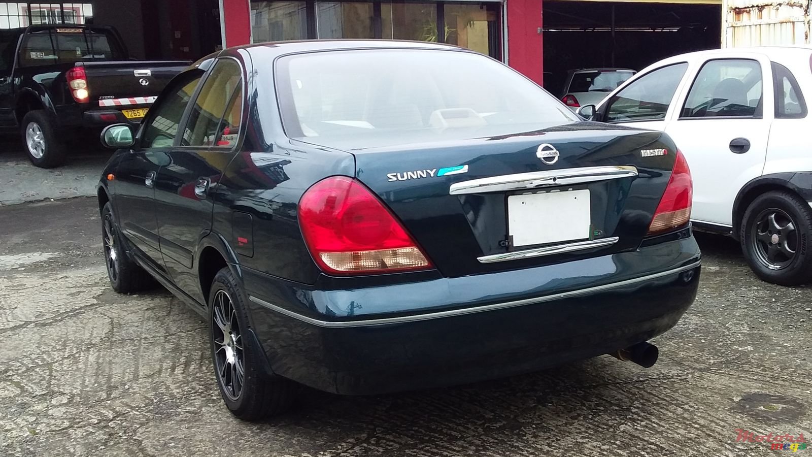 2003' Nissan Sunny N17 photo #4