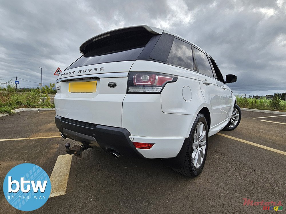 2016' Land Rover Range Rover SPORT SE SDV6 photo #4