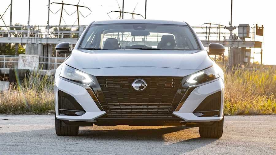 Nissan Altima, Versa Reportedly Dead After 2025