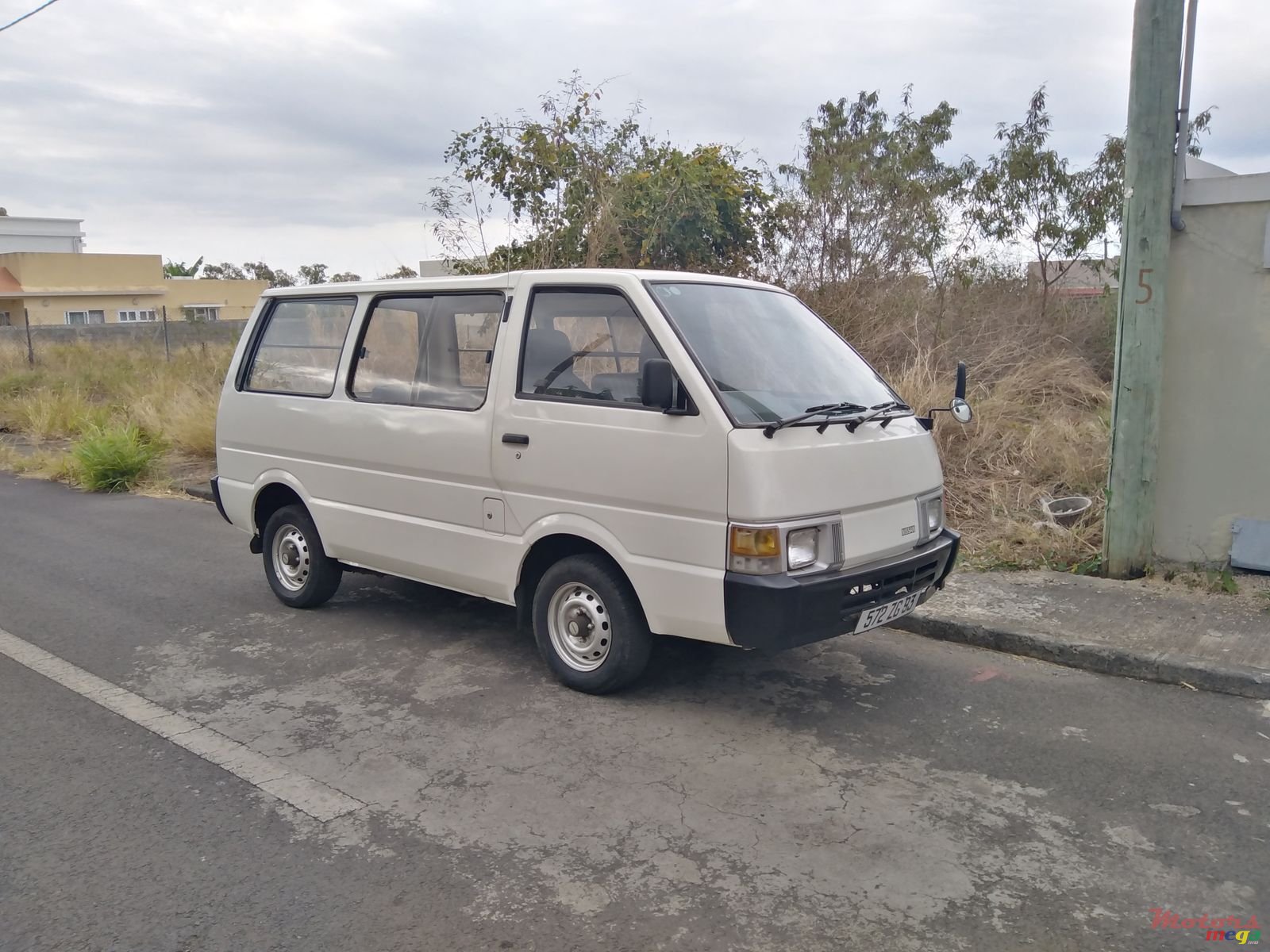 1993' Nissan Vanette pass photo #2