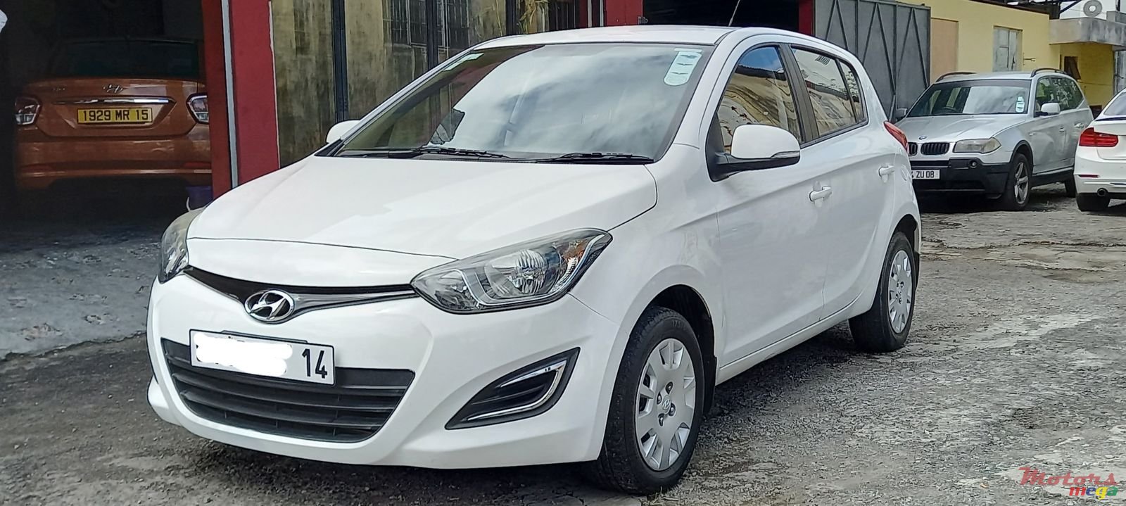 2014' Hyundai i20 photo #2