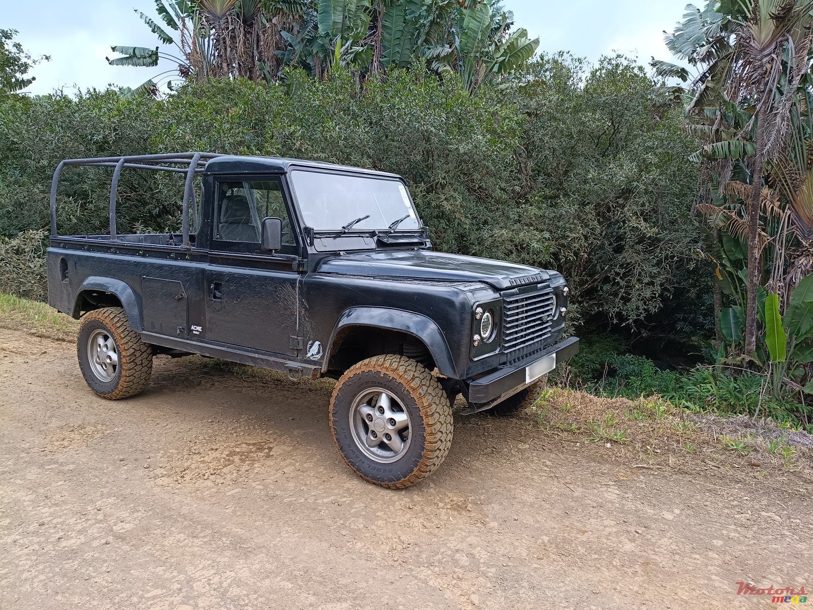 1992' Land Rover Defender 110 photo #2