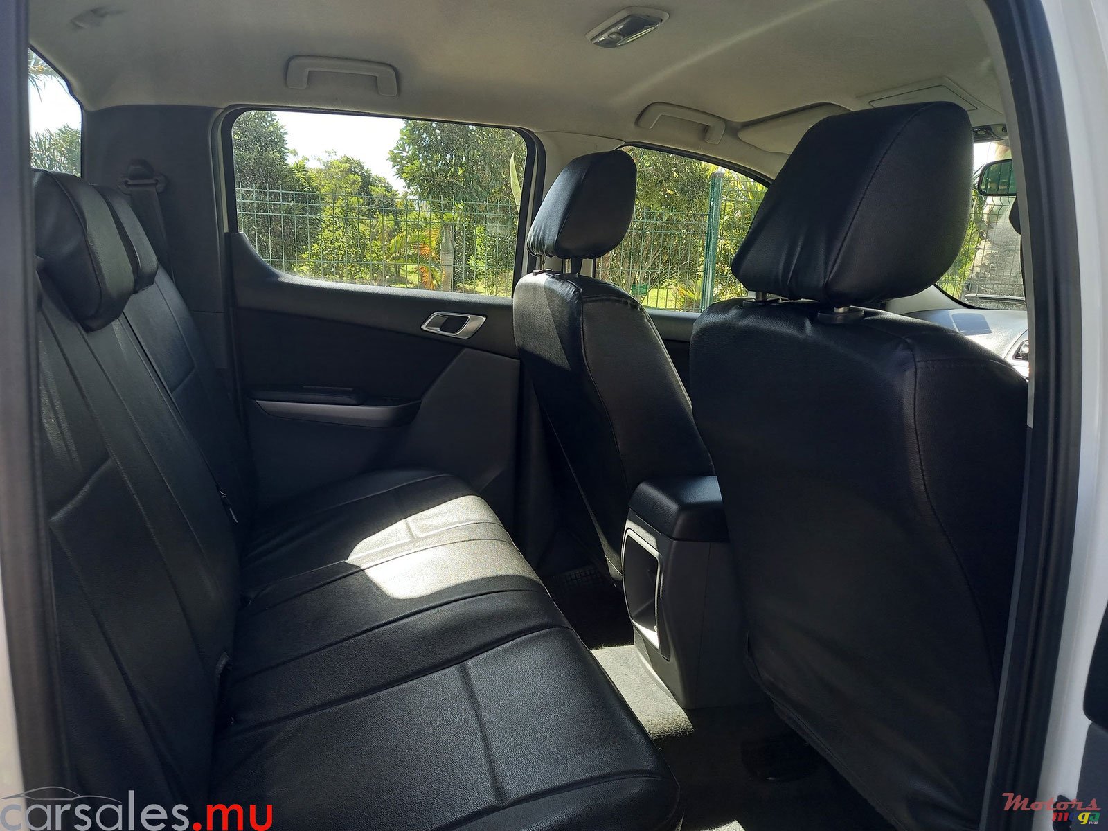 2020' Mazda BT-50 2.2 4x4 photo #5