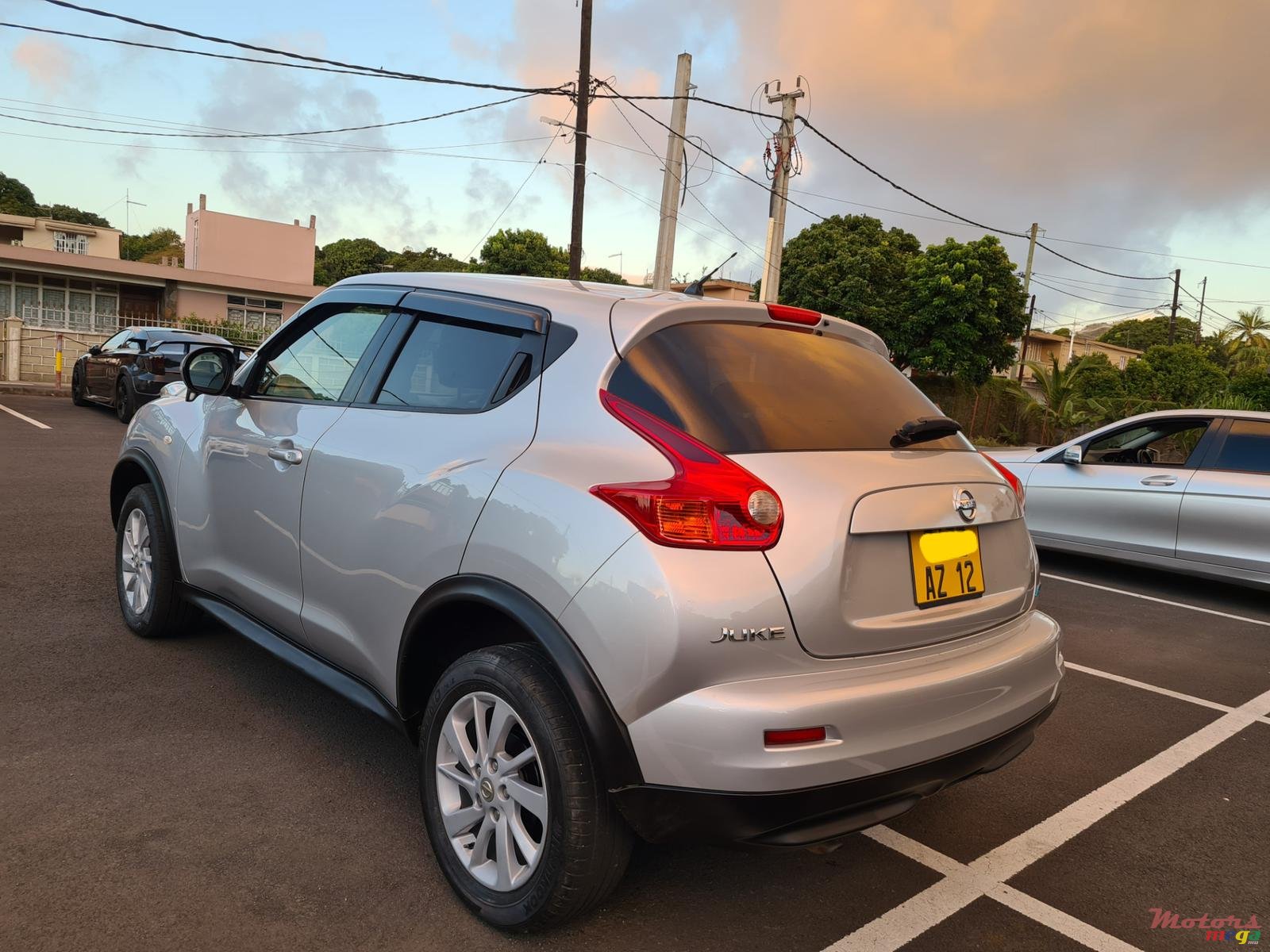 2012' Mercedes-Benz C180 Automatic photo #2