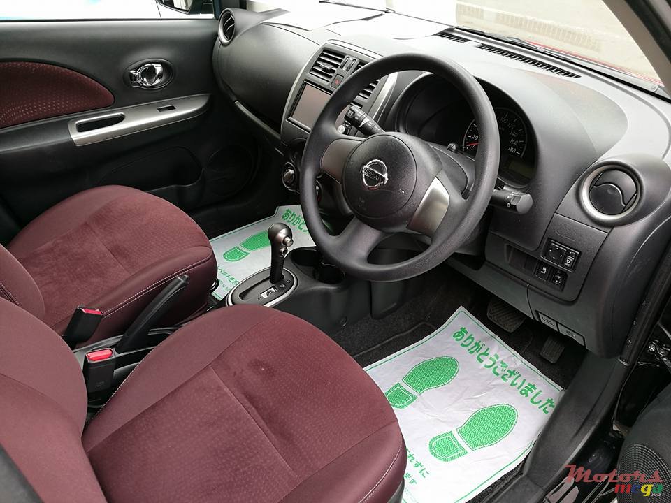 2015' Nissan March photo #6