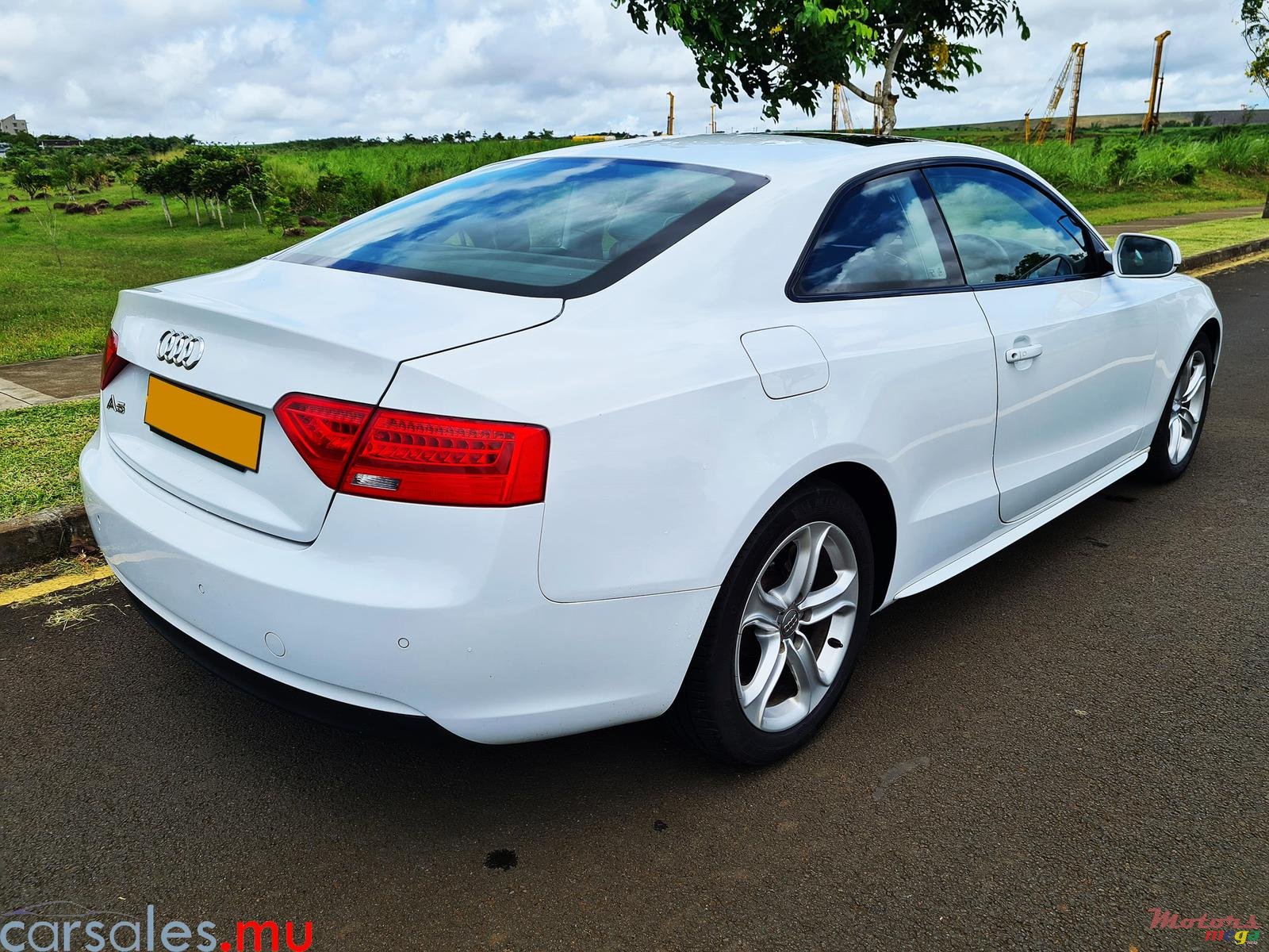 2015' Audi A5 1.8 Coupé photo #4
