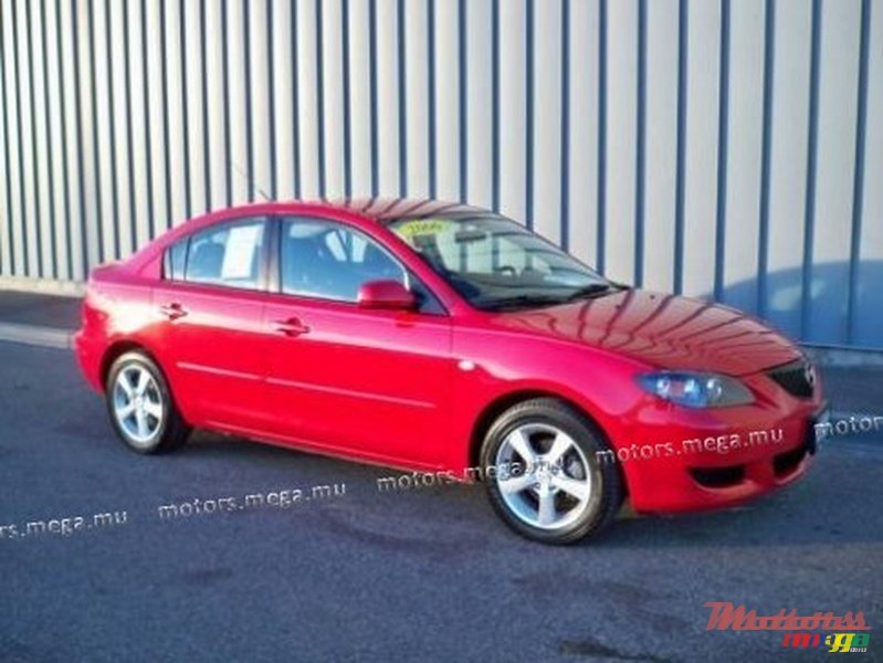 2005' Mazda 3 photo #1
