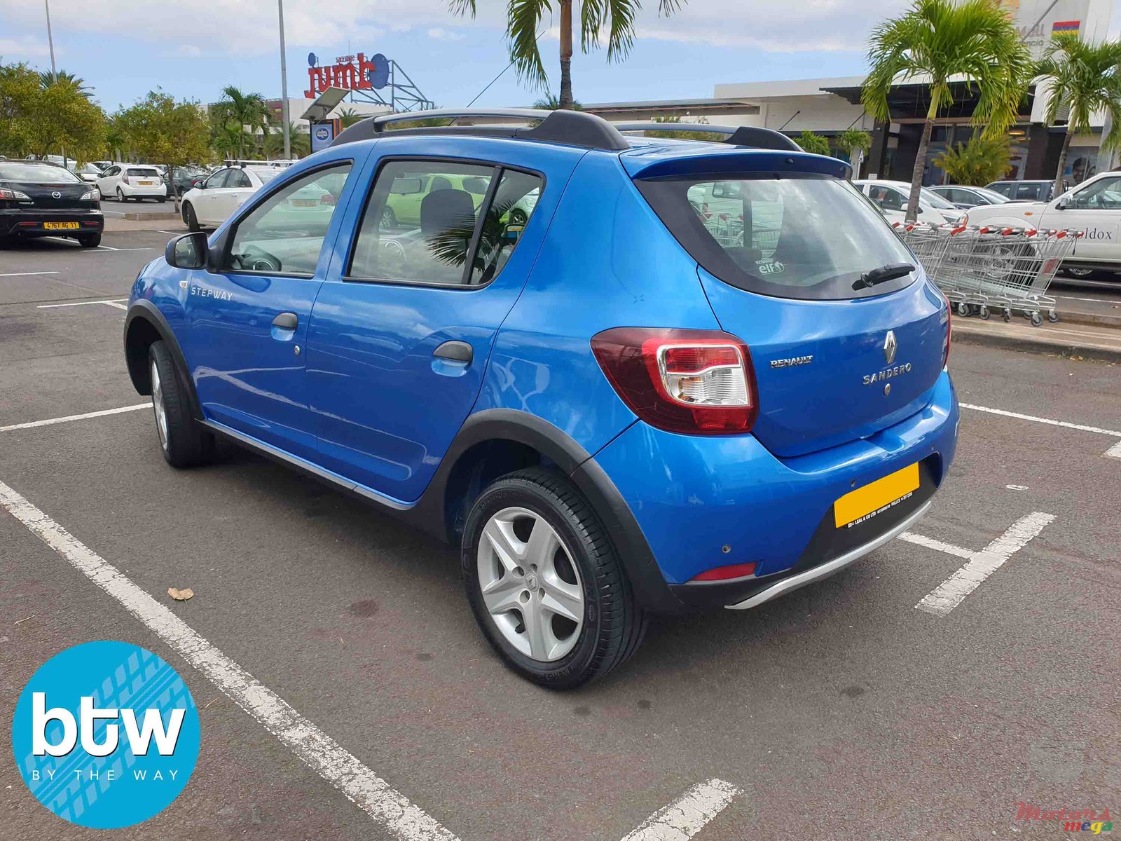 2014' Renault Sandero StepWay 0.9 Turbo photo #3