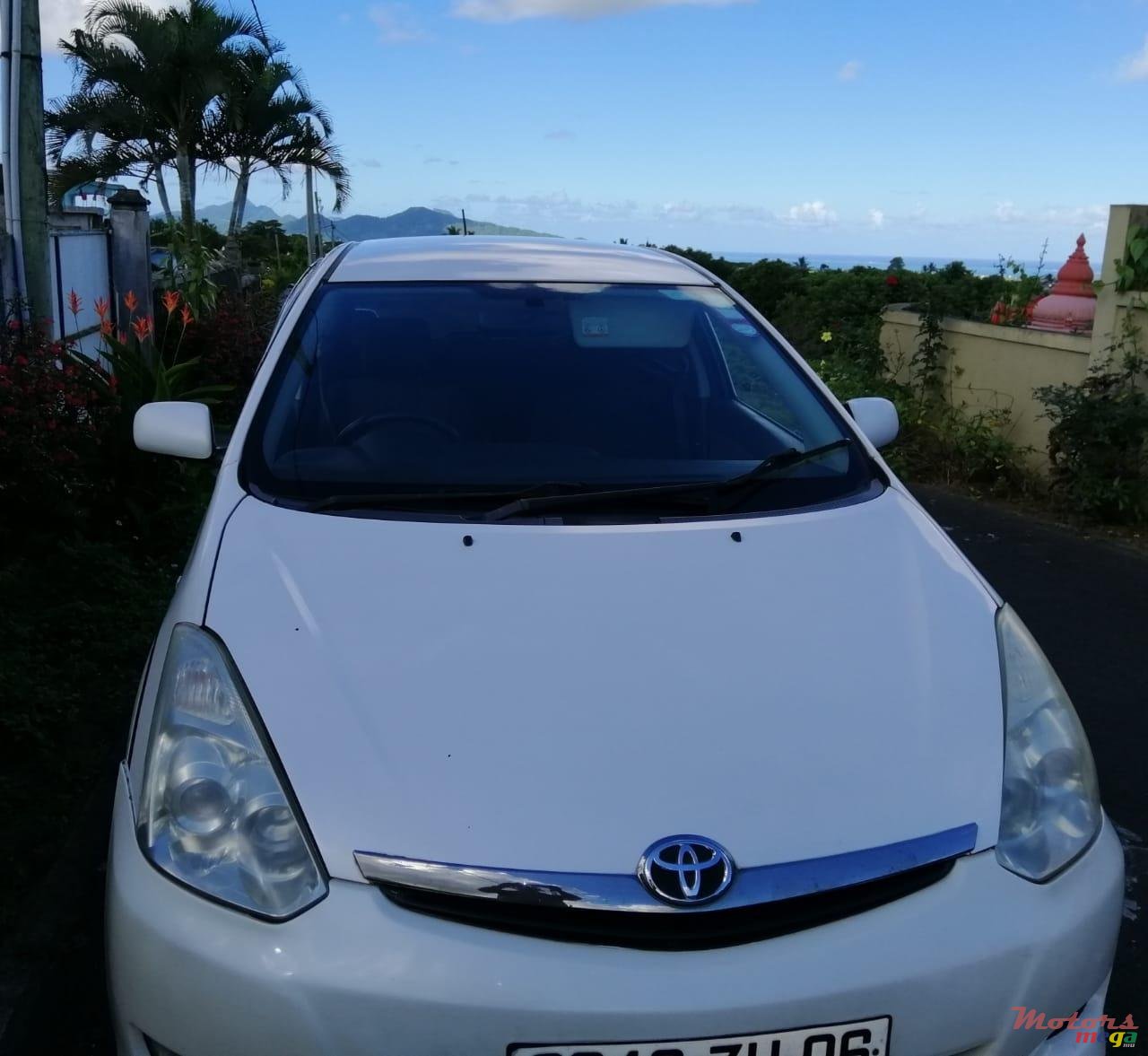 2006' Toyota photo #1