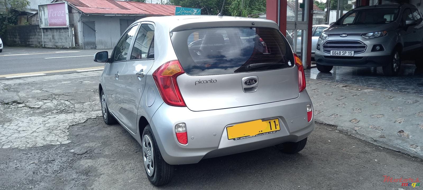 2011' Kia Picanto photo #4