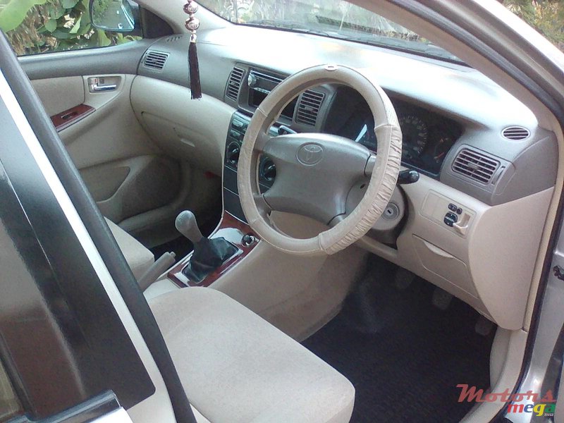 2003' Toyota Corolla photo #4