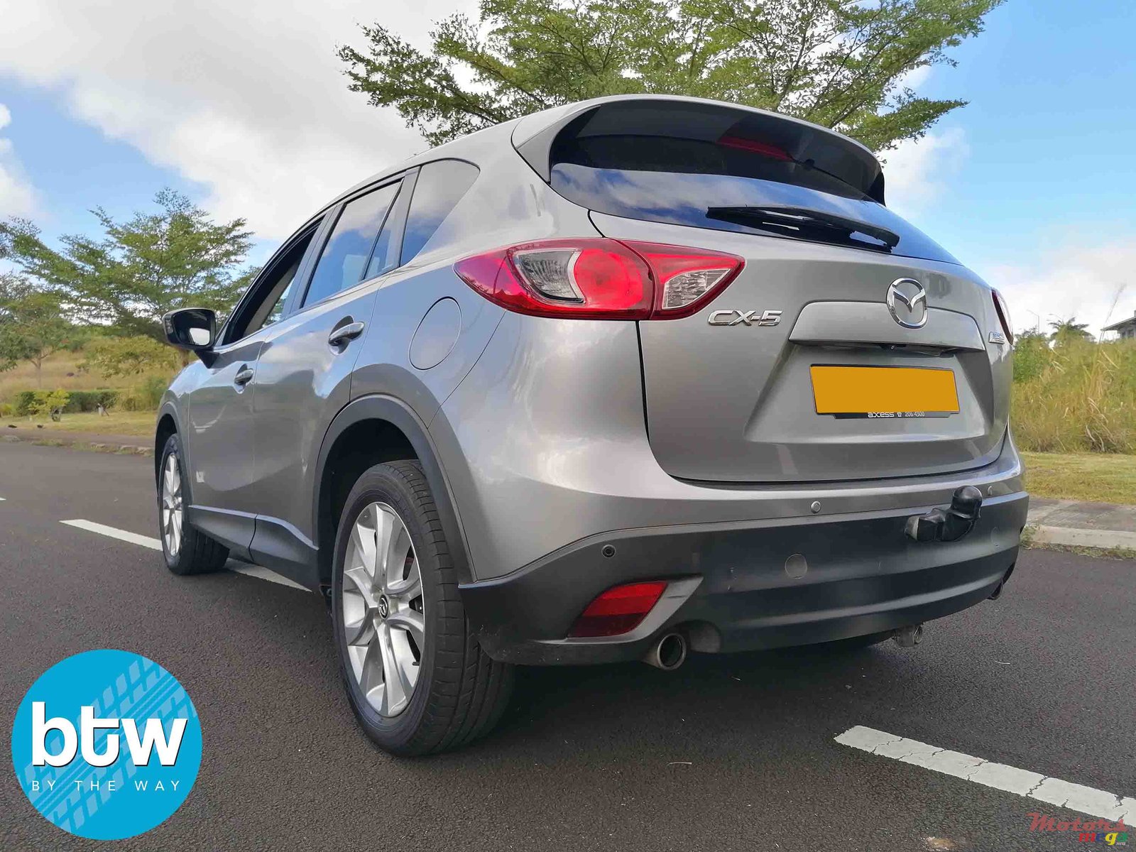 2014' Mazda CX-5 (KS77) photo #2