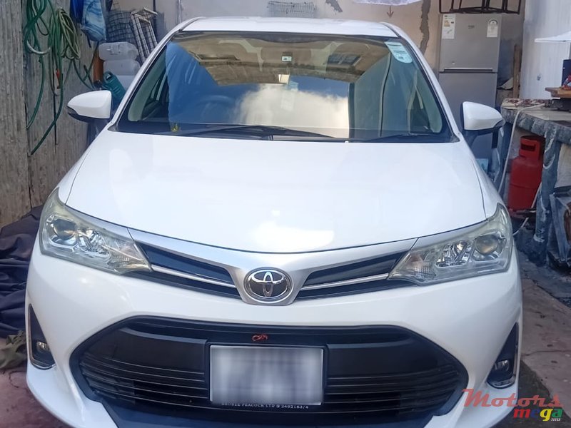 2019' Toyota Axio photo #1