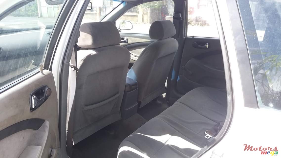 2009' Chevrolet Optra photo #4