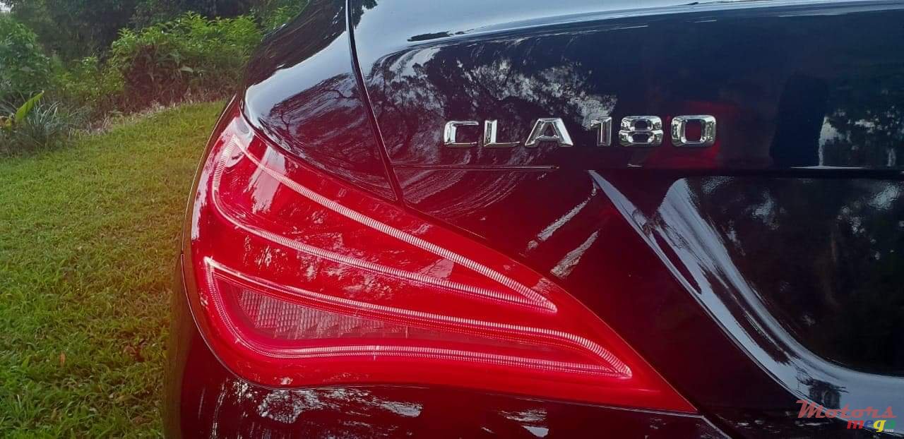 2015' Mercedes-Benz CLA 180 photo #7