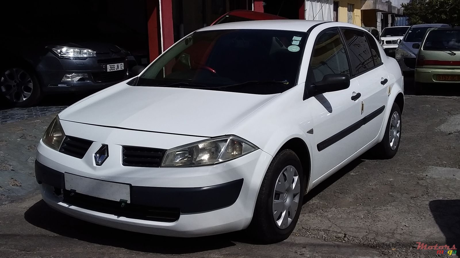 2006' Renault Megane II photo #1