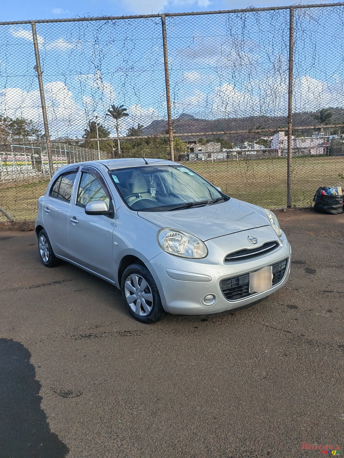 2011' Nissan March photo #2