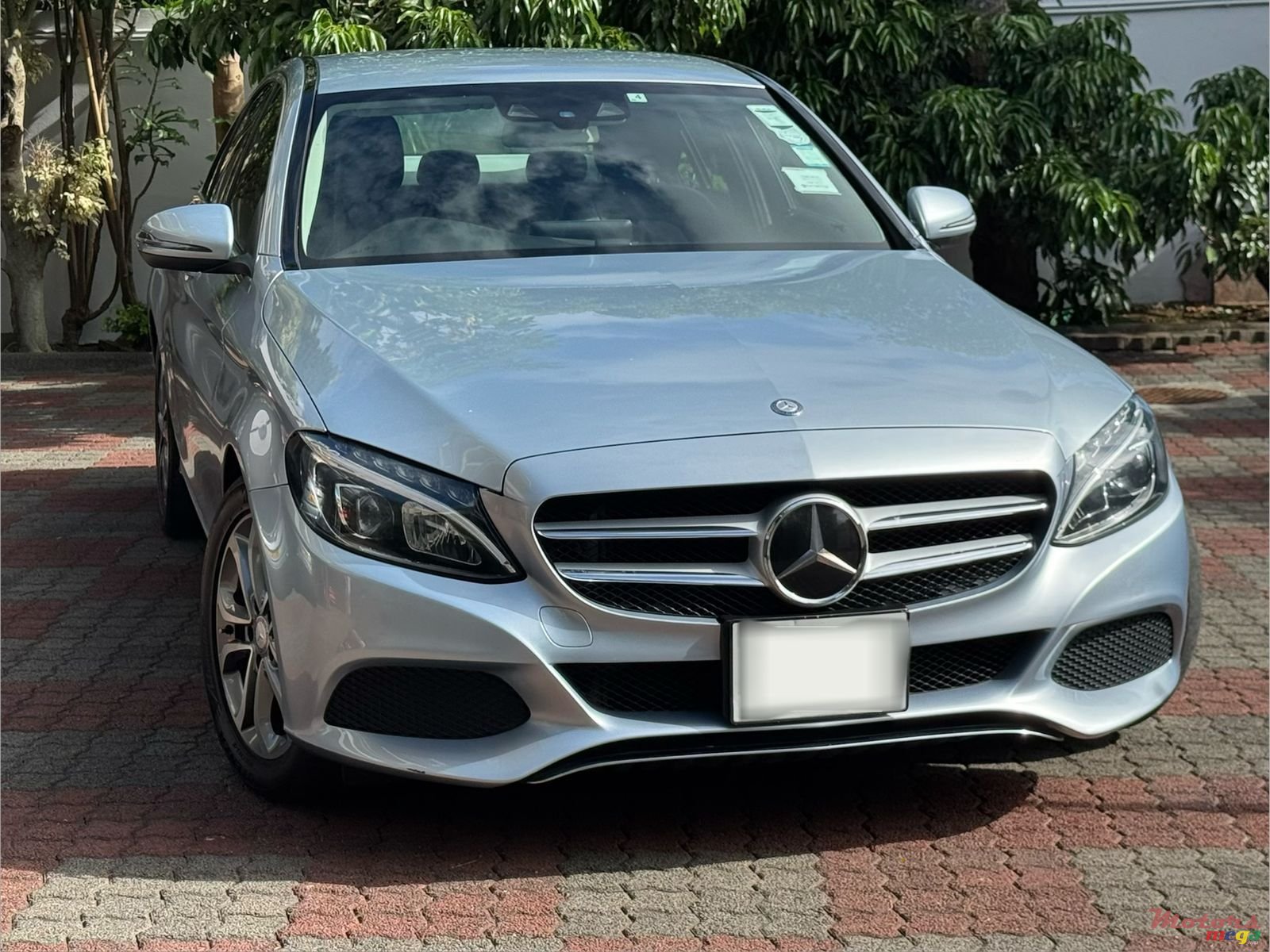 2017' Mercedes-Benz 180 photo #1