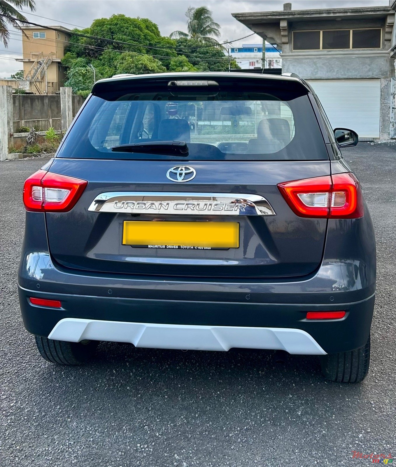 2021' Toyota Urban Cruiser photo #4