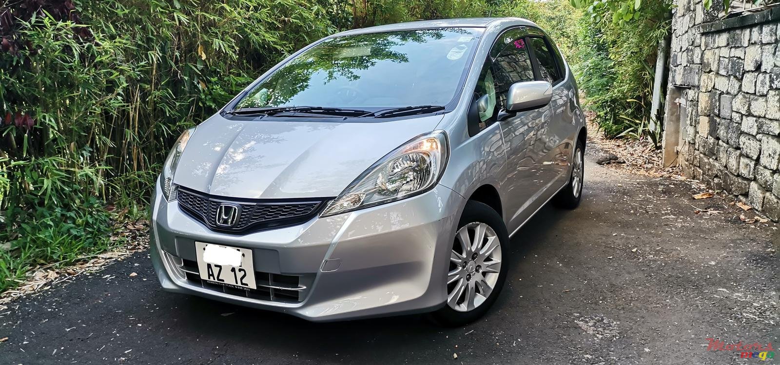 2012' Honda Fit photo #2