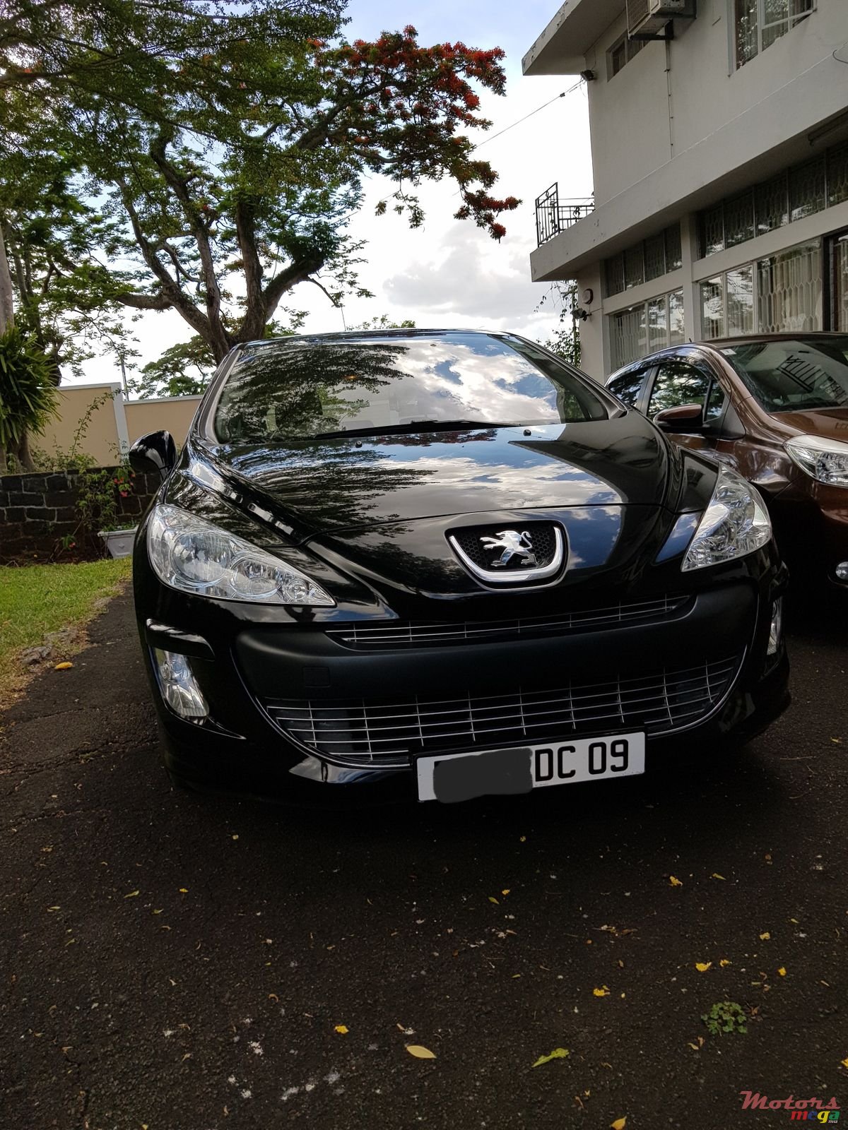 2009' Peugeot 308 photo #4