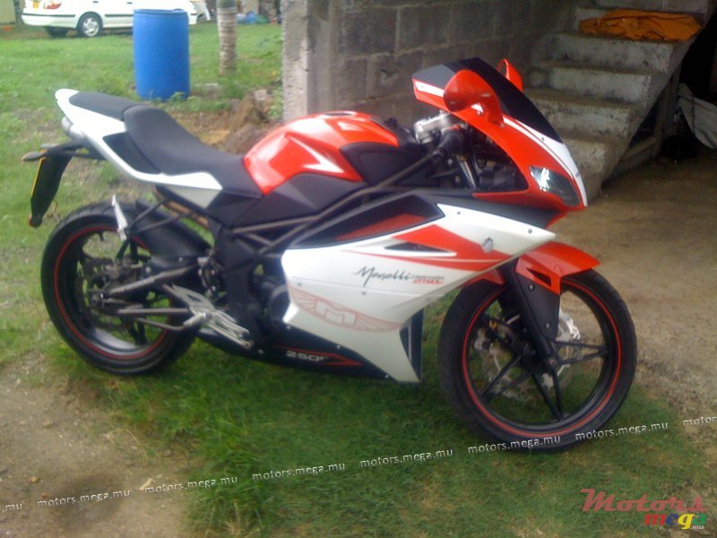 2012' Honda MEGELLI 250R photo #1