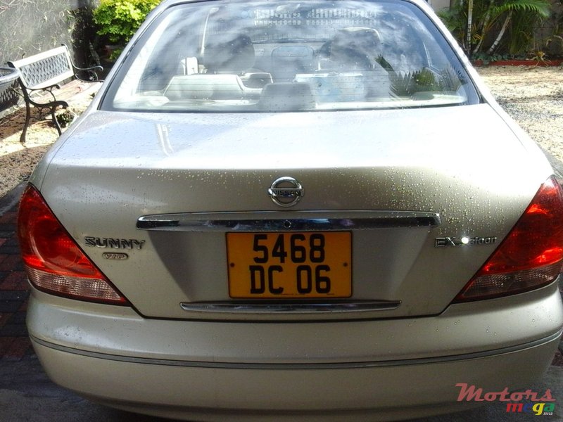 2006' Nissan Sunny photo #5