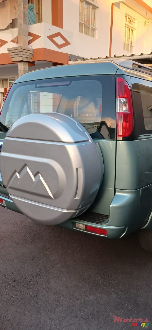 2010' Ford Ranger FORD EVEREST 7 Seater photo #2