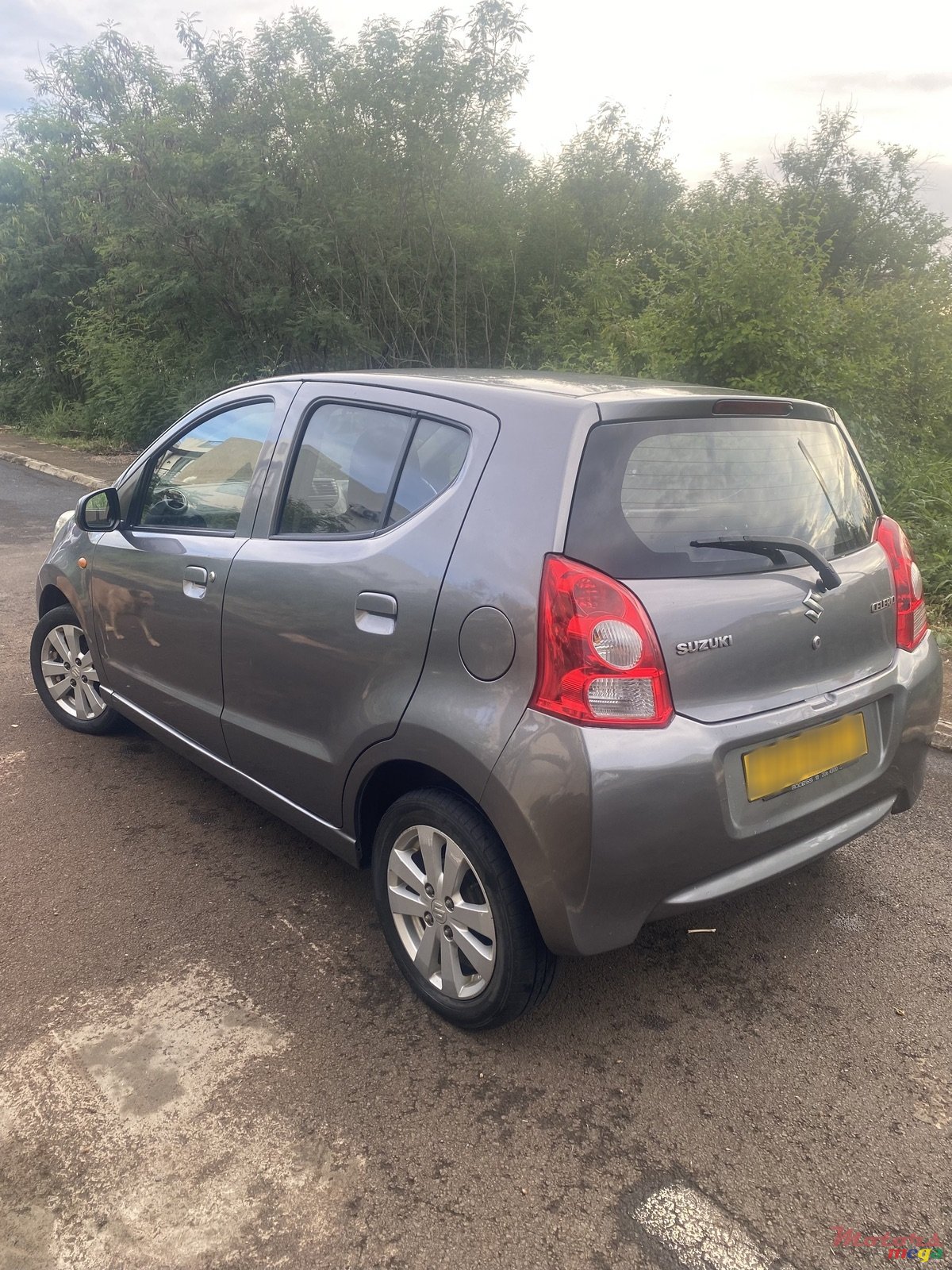 2014' Suzuki Celerio photo #7