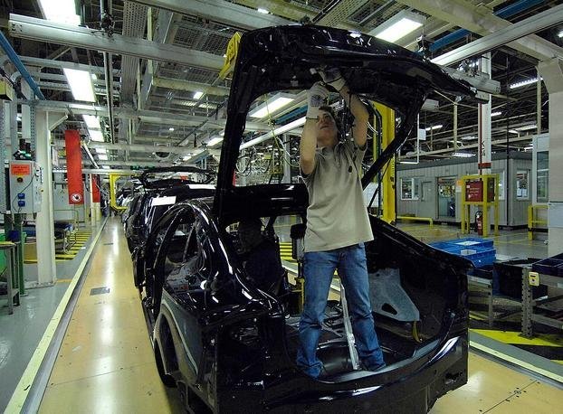 In recent years, Ford produced the S-MAX, Galaxy and Mondeo models at the Belgium plant.